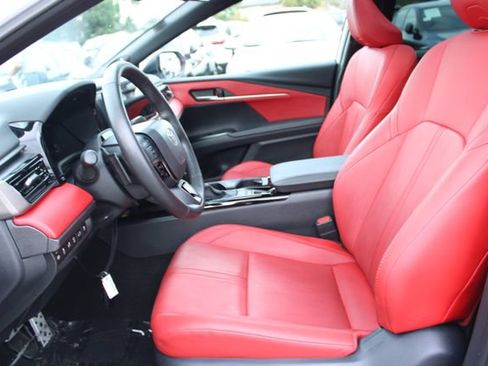 Used 2026 Toyota Camry XSE w/ Premium Plus Package FWD image 31