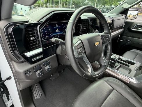 Used 2024 Chevrolet Silverado 1500 LTZ w/ Technology Package RWD image 10