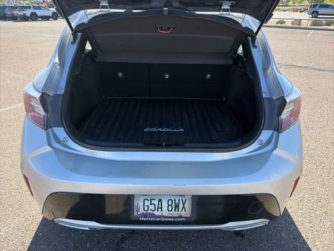 Used 2019 Toyota Corolla XSE image 6