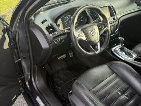 Used 2017 Buick Regal GS w/ Driver Confidence Package #2 image 12