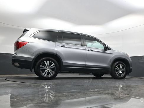 Used 2017 Honda Pilot EX-L image 37