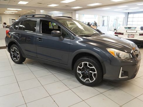 Used 2016 Subaru Crosstrek 2.0i Premium image 13