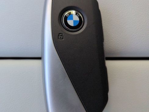 New 2026 BMW X5 xDrive40i w/ M Sport Package AWD/4WD image 30