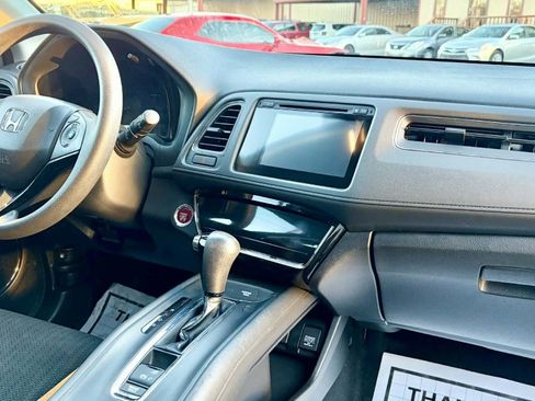 Used 2016 Honda HR-V EX image 15