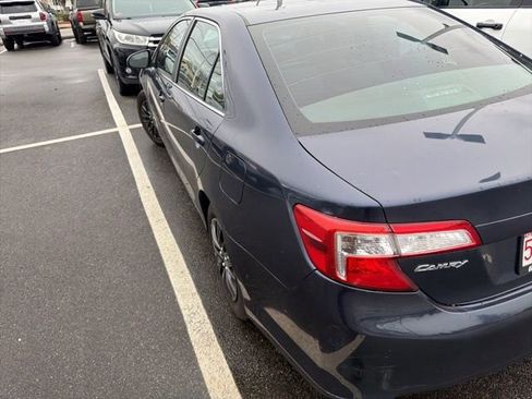 Used 2014 Toyota Camry LE image 7