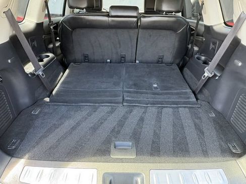 Used 2018 INFINITI QX60 Luxe w/ Deluxe Technology Package AWD/4WD image 11