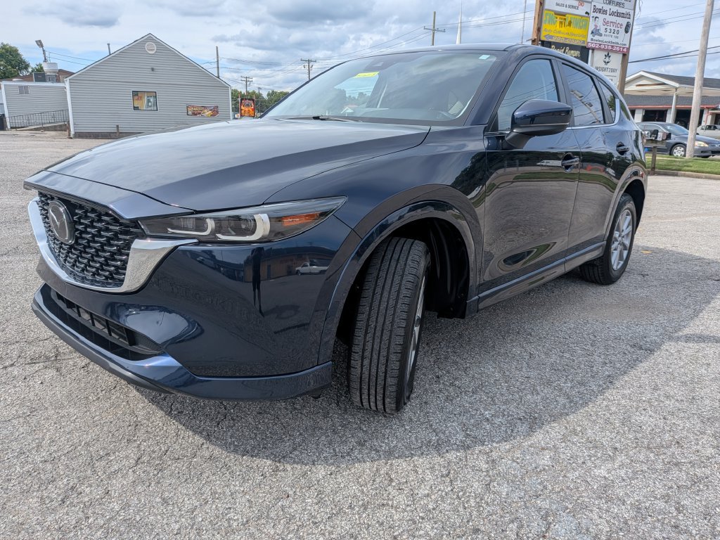 Used 2025 MAZDA CX-5 AWD 2.5 S w/ Preferred Package image 3
