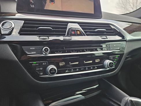 Used 2019 BMW 540i 540i image 22