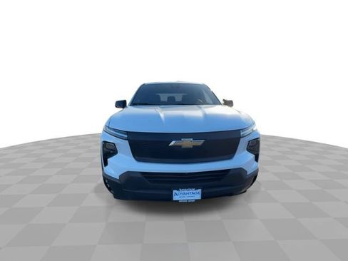 Used 2024 Chevrolet Silverado EV W/T image 3