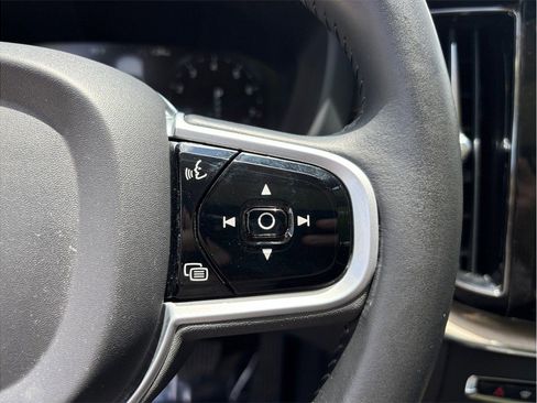 Used 2021 Volvo XC60 T6 Inscription AWD/4WD image 30