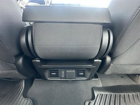 Certified 2024 Chevrolet Silverado 1500 LT image 22