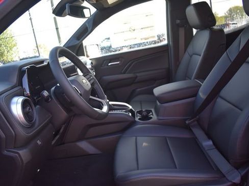 New 2026 Chevrolet Colorado LT w/ LT Convenience Package AWD/4WD image 23