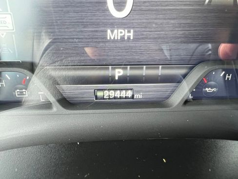 Used 2025 RAM 1500 Laramie AWD/4WD image 39