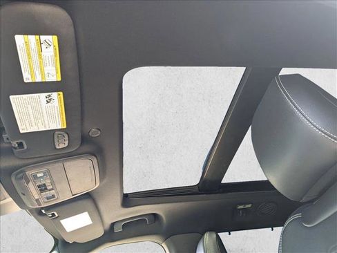 Certified 2022 Ford Explorer ST w/ Equipment Group 401A AWD/4WD image 16