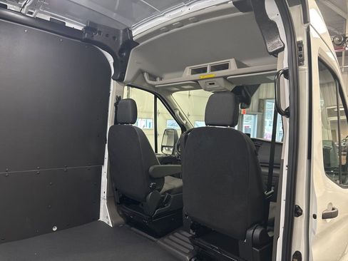 New 2026 Ford Transit 250 148 Medium Roof Extended AWD w/ Load Area Protection Package image 31