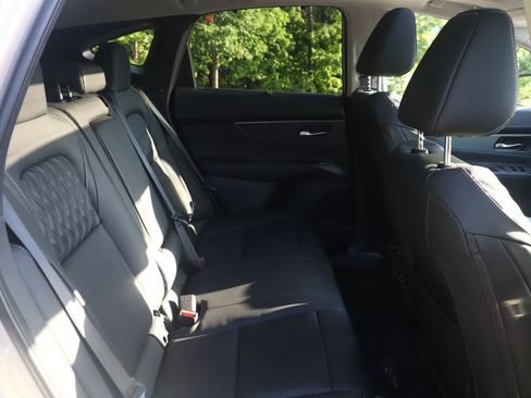 New 2026 Nissan Murano Platinum w/ Cargo Package AWD/4WD image 9