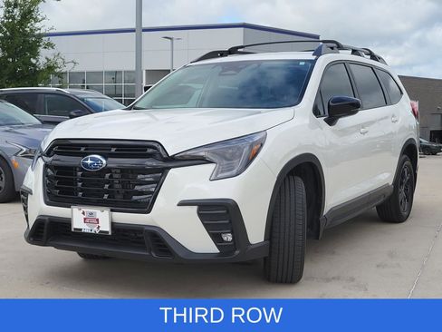 Used 2026 Subaru Ascent Premium AWD/4WD image 2