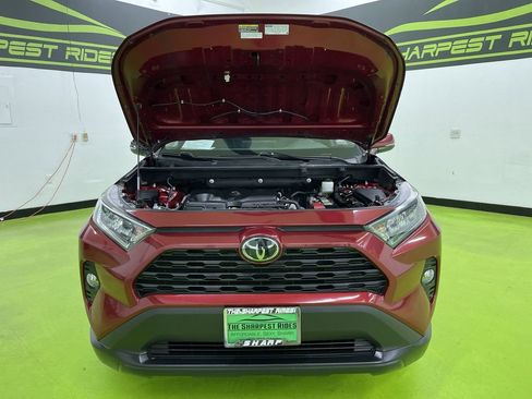 Used 2019 Toyota RAV4 XLE image 4