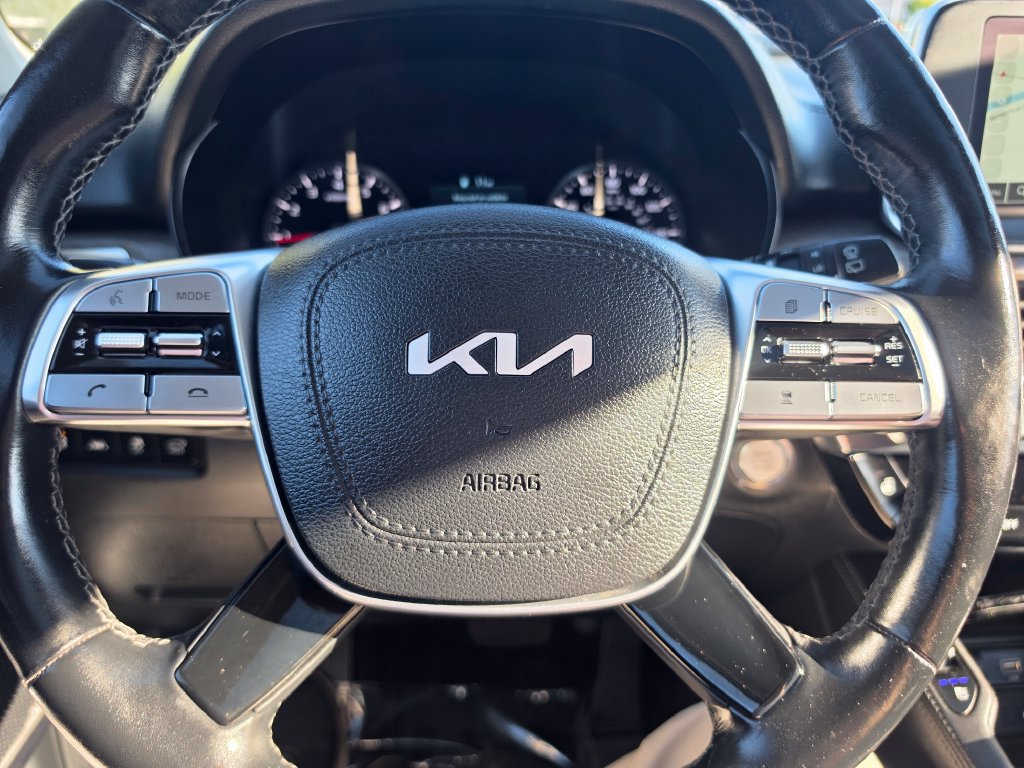Certified 2022 Kia Telluride EX w/ EX Premium Package AWD/4WD image 20