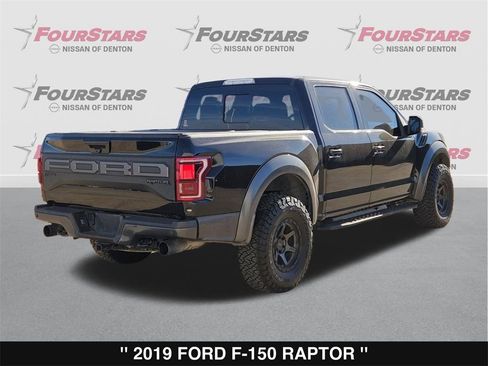 Used 2019 Ford F150 Raptor w/ Equipment Group 802A Luxury image 4
