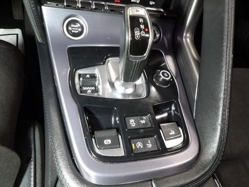 Used 2020 Jaguar F-TYPE Convertible RWD image 24