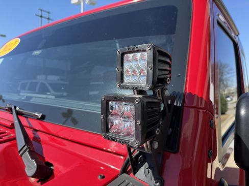 Used 2012 Jeep Wrangler Sahara w/ Mopar Chrome Edition Group image 21