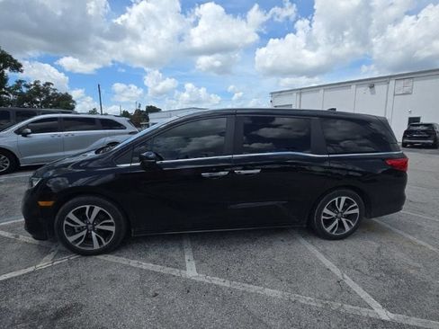 Used 2023 Honda Odyssey Touring image 5