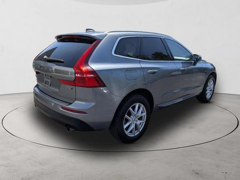 Used 2021 Volvo XC60 T6 Momentum AWD/4WD image 5