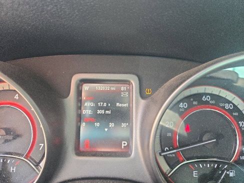 Used 2015 Dodge Journey Crossroad w/ Flexible Seating Group image 11