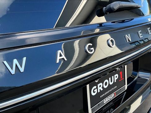 Used 2022 Jeep Wagoneer Series I w/ Convenience Group I RWD image 29