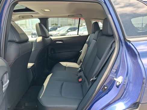 Used 2023 Toyota Corolla Cross XLE w/ Convenience Package AWD/4WD image 11