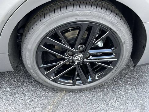 New 2026 Toyota Camry SE FWD image 9