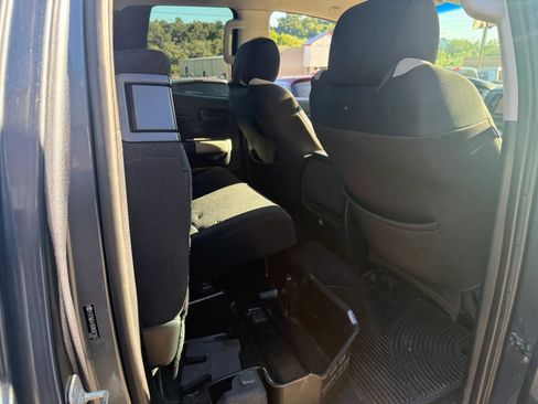 Used 2009 Toyota Tundra SR5 AWD/4WD image 14