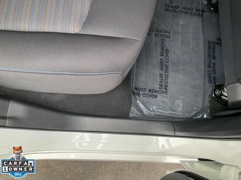 Used 2025 Nissan Leaf S FWD image 47