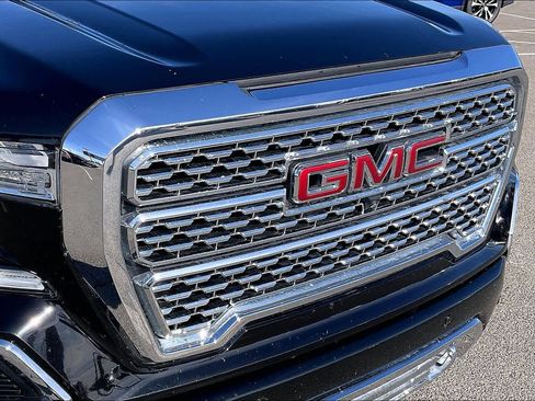 Used 2021 GMC Sierra 1500 Denali w/ Driver Alert Package II image 29