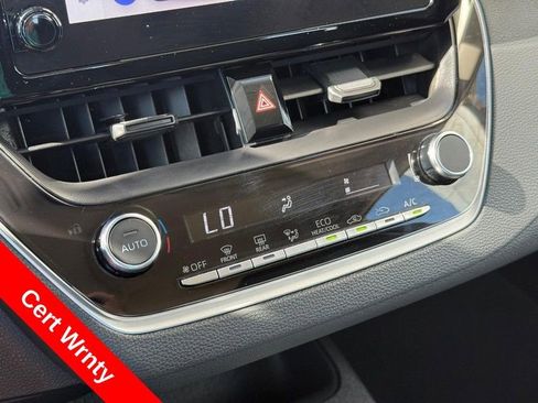 Used 2025 Toyota Corolla LE FWD image 28