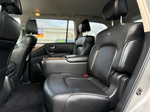 Used 2012 INFINITI QX56 4WD w/ Theater Pkg image 16