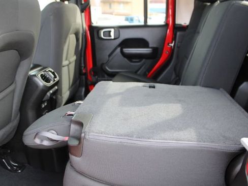Used 2021 Jeep Gladiator Sport AWD/4WD image 45