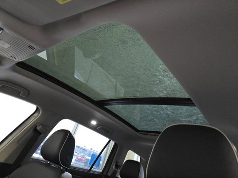 New 2026 Volkswagen Atlas SEL Premium R-Line image 3