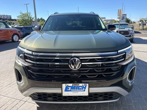 Certified 2026 Volkswagen Atlas Peak Edition AWD/4WD image 10