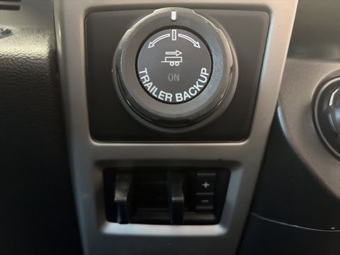 Used 2020 Ford F150 Lariat RWD image 21