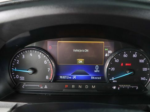 Used 2020 Ford Explorer XLT w/ Equipment Group 202A AWD/4WD image 15