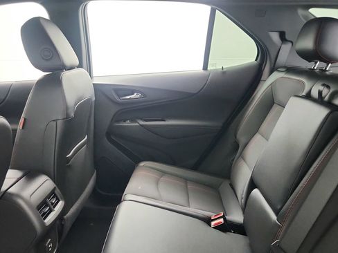 Used 2024 Chevrolet Equinox RS FWD image 23