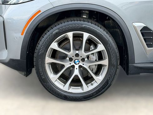 Used 2024 BMW X5 sDrive40i image 12