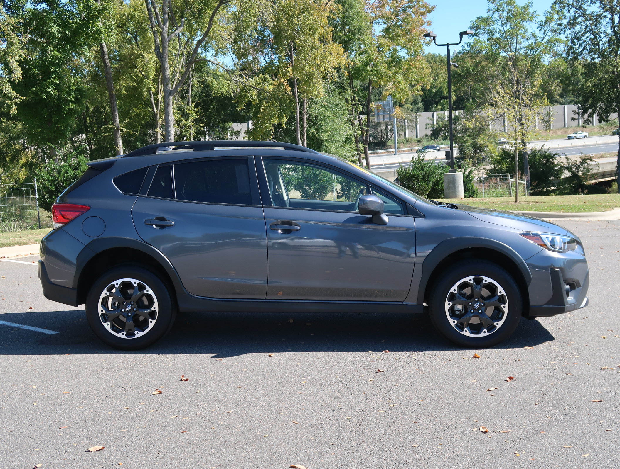 Certified 2023 Subaru Crosstrek 2.0i Premium AWD/4WD image 9