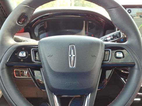Certified 2023 Lincoln Corsair Reserve w/ Equipment Group 202A AWD/4WD image 24