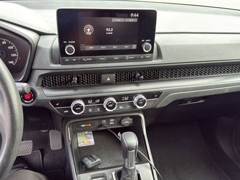Used 2024 Honda CR-V EX image 18