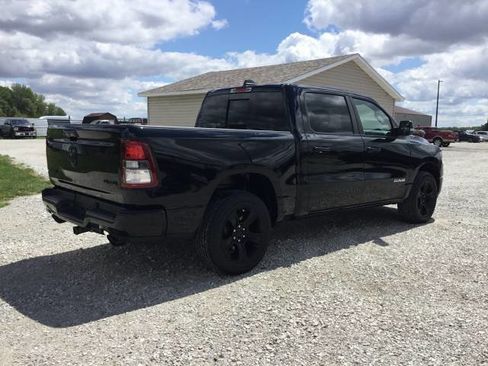 Used 2020 RAM 1500 Big Horn AWD/4WD image 3