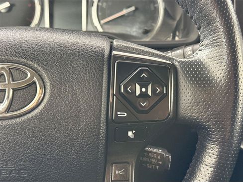 Certified 2024 Toyota 4Runner TRD Off-Road Premium AWD/4WD image 20
