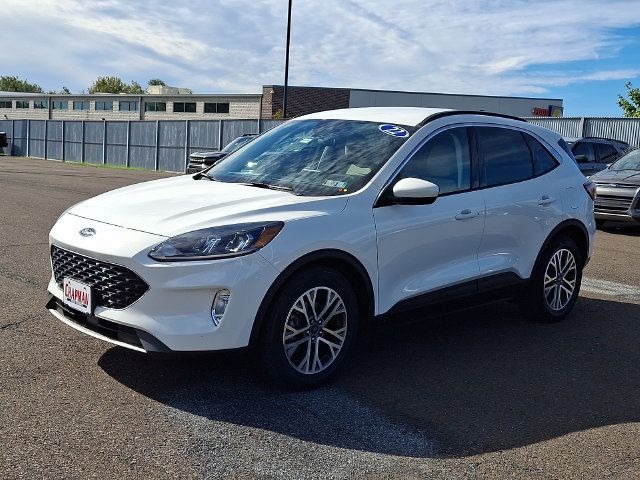 Certified 2022 Ford Escape SEL w/ Technology Package FWD image 3